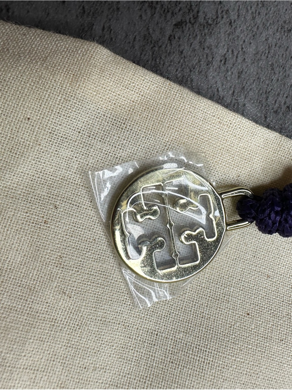 Tory Burch Double T Buckle Leather Flats White Gold - Picture 9 of 9